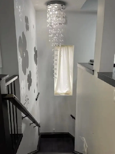 Beautiful townhouse is $2,280,  utilities included. Furnished Image# 1