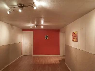 Rooms available near University of Alberta (Student only) Image# 3