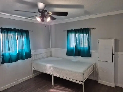 Room for Rent in West.lock, AB Image# 1