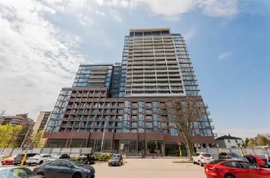 2 Bed 2 bath with parking available right next to Port Credit Go Image# 8