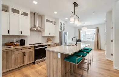 Brand New 3-Bed Townhome for Rent – Belmont SW Image# 9