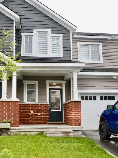 3 Beds/3.5 Baths Townhouse for Rent in Kanata near Tanger Outlet Image# 3