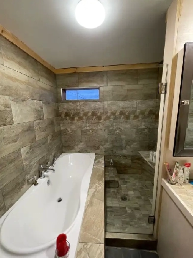 Beau 5 1/2 - Magog dispo : 1er août Image# 1