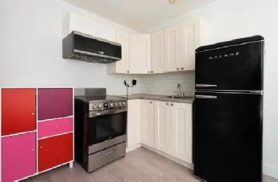 Furnished Studio - Downtown Image# 1