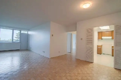 961 square foot 2-bedroom apartment in Outremont - ID 3825 Image# 1