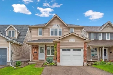 Move-In Ready Gem in Guelph’s Family-Friendly East End Image# 2