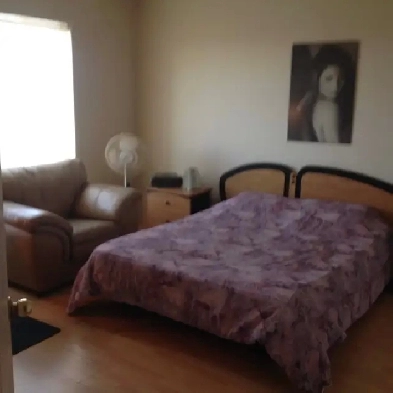 Chambre meubler a louer Brossard Image# 5