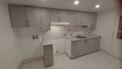 4 1/2 Basement appartment for rent Image# 1
