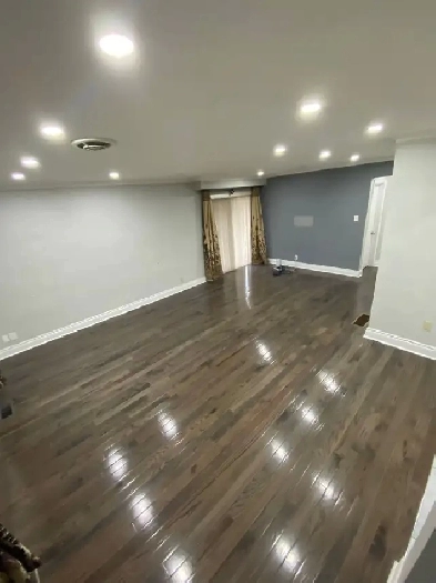 HOUSE FOR RENT IN ETOBICOKE Image# 3