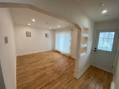 4 Beds & 2 baths House with garden 2 parking spots Image# 8