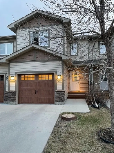 3 bed, 3 bath Townhome for rent Image# 2