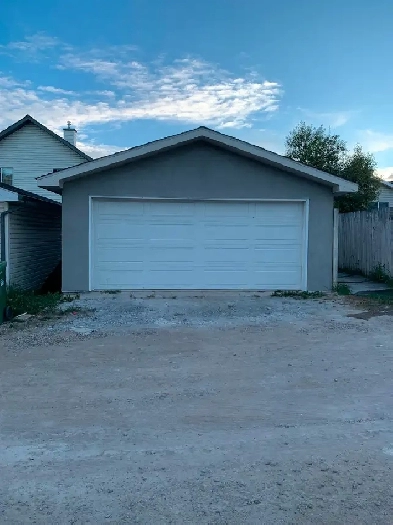 Garage for rent Image# 1