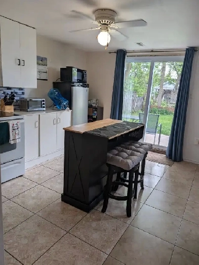Room For Rent $800, August 1 Image# 1