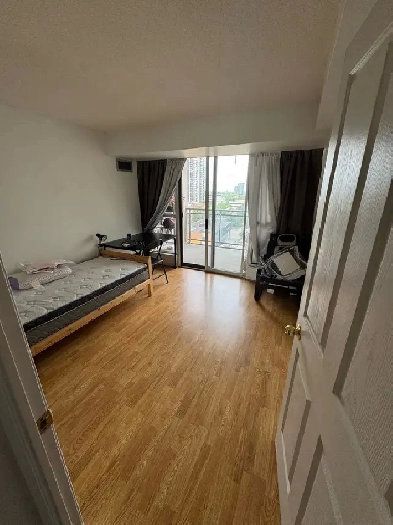 Private room for rent Yonge and Sheppard Condo Image# 2