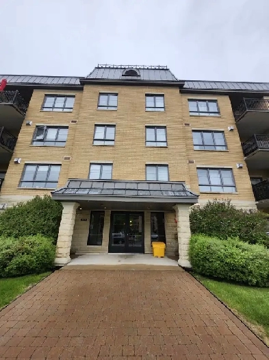 Condo for rent Image# 7