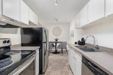 3 Bedroom - 8630 182 St. NW Image# 5