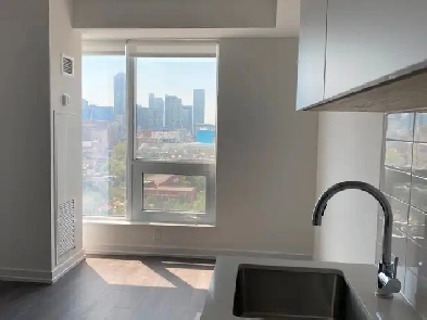 UofT 203 College Theory Condo Image# 8