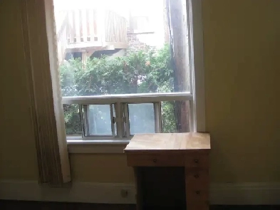 Downtown Toronto 1 Bedroom Image# 3