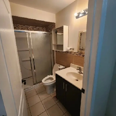 1 BEDROOM APPARTMENT FOR RENT (MARKHAM  AND SHEPPARD) Image# 1