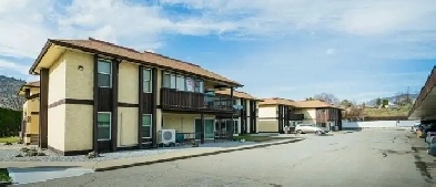 340 McKinney Rd, Oliver, BC Image# 1