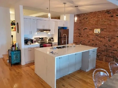 Ce Magnifique loft situé dans le Caverhill. Dans le Vieux-Montré Image# 1