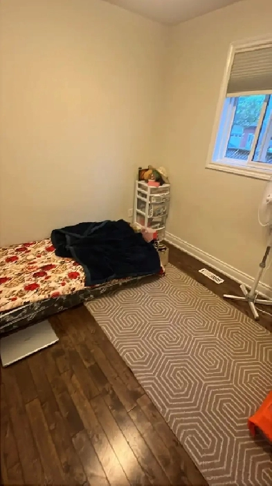 1 Bedroom available on sharing for girls Image# 1