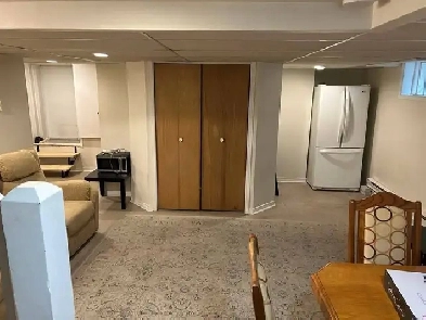 lease transfer one -bedroom furnished basement in NDG Image# 1