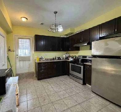 Basement Apartment for Rent – 2 Bed | 1 Bath | All Inclusive Image# 2