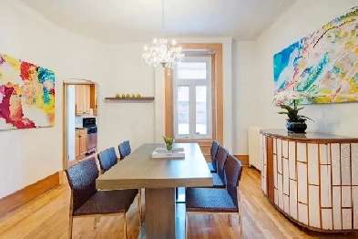 Large 4 Bedroom - Downtown Image# 13