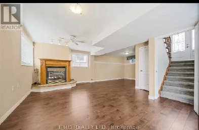 2 BHK Walkout Basement with Private Laundry Image# 4