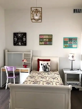 Condo Penthouse Bedroom @Sheppard/Pharmacy M1T 0B6 Image# 1