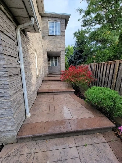 Family / Group /Roommates 3 1BR 2.5B Upper Detached House $3,200 Image# 1