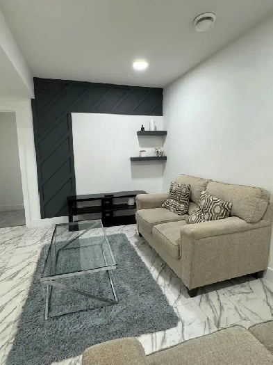 Basement for Rent Image# 10
