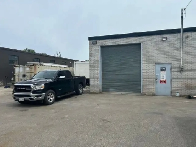 Commercial industrial place in prime location Image# 2