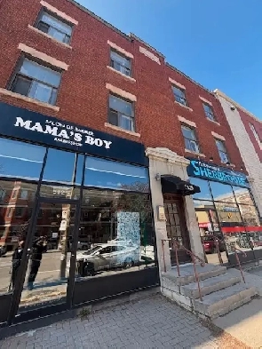 Large 5 1/2 in great part of Sherbrooke, heating included! Image# 1