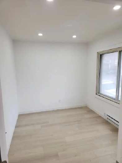 1 BDRM -Renovated- Verdun Image# 1