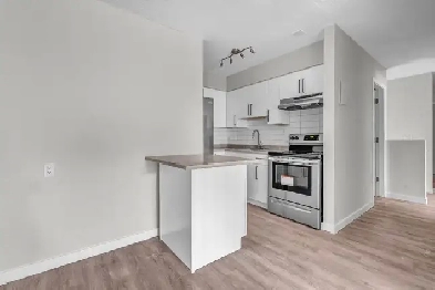 2-Bedroom in West Clearbrook Image# 10