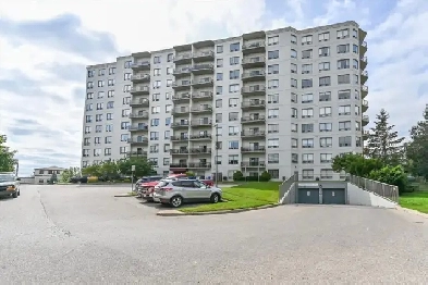 206-60 Wyndham St S Image# 3
