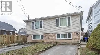 Beautifully renovated one room in three room unit Image# 1