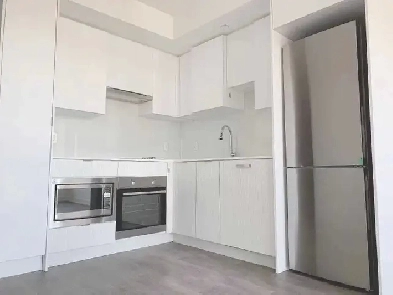 Yonge/Eglinton 1 Den Condo for rent Image# 4
