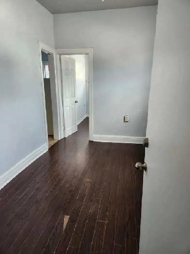 UNIT AVAILABLE FOR RENTAL IN HAMILTON AREA Image# 1