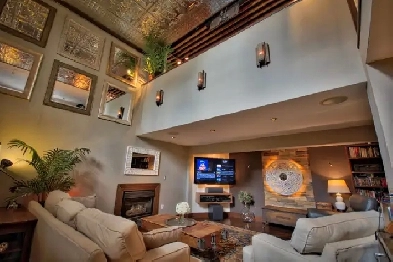 Luxurious loft in Corktown, nothing like it! Image# 1