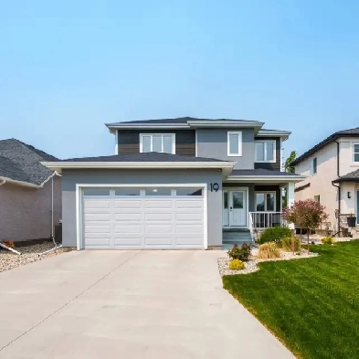 Charleswood Home For Sale Image# 2