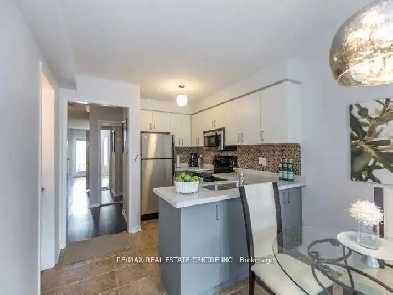 Beautiful 3Bed 3 Bath Townhouse for Sale Hillcres Mississauga Image# 1