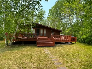 35 Sonora Dr, Albert Bch -TURNKEY! Pride in ownership is evident Image# 6