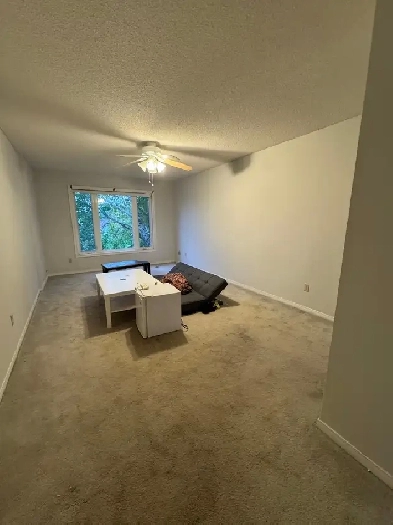 Rental master bedroom in Newmarket Image# 1