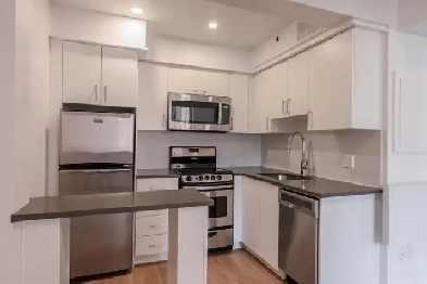 Studio near blvd Saint-Laurent - ID 2027 Image# 1