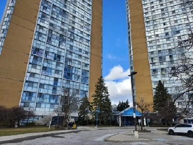 Private Room For Rent In Condo In Mississauga From 1ST July. Image# 1