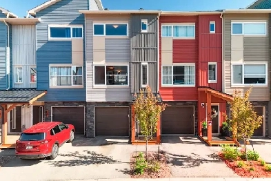 Modern Townhouse with Dual Primary Suites For Sale or Trade Image# 1