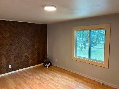 Large 2 bedroom unit $1650 including utilities Image# 8